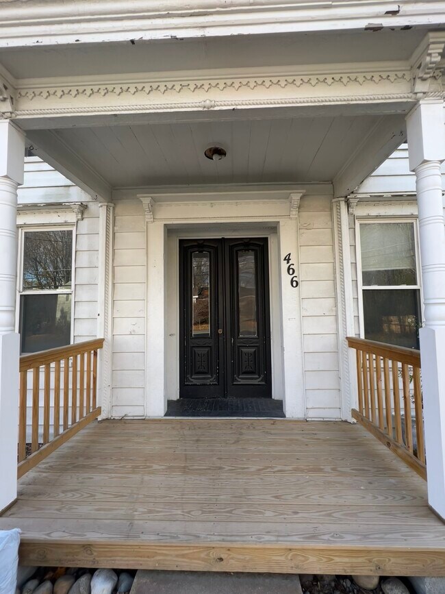 Photo - 466 NY-146 Unit 1B