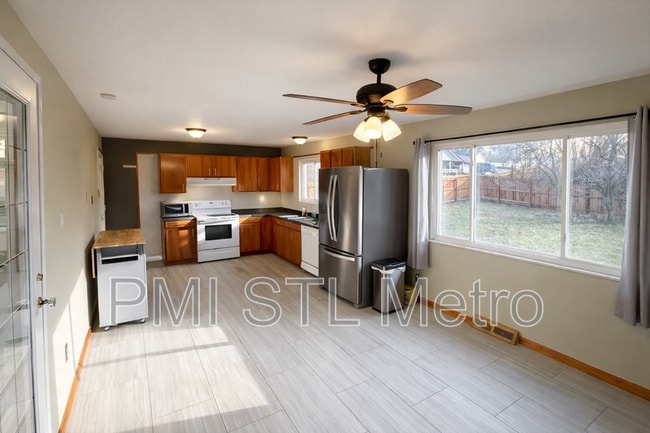 Photo - 3900 Randhall Dr