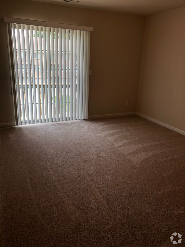 Building Photo - The Madison Unit 8260 Rental