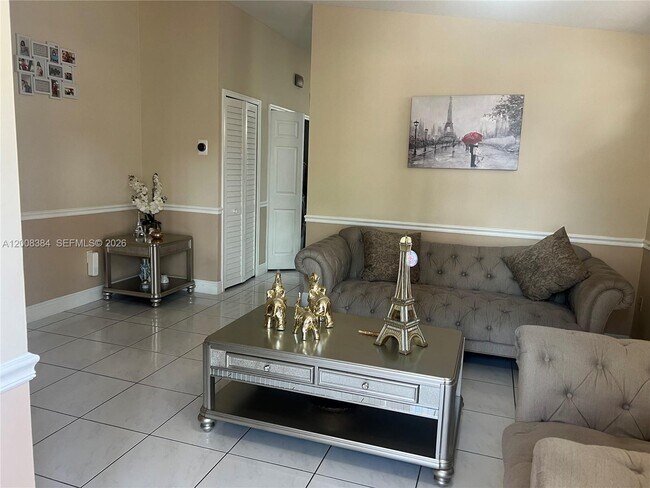 Photo - 12377 NW 97th Pl