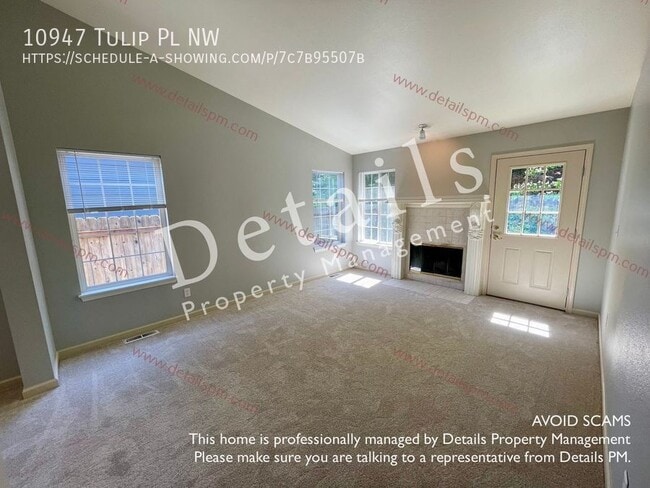 Photo - 10947 Tulip Pl NW