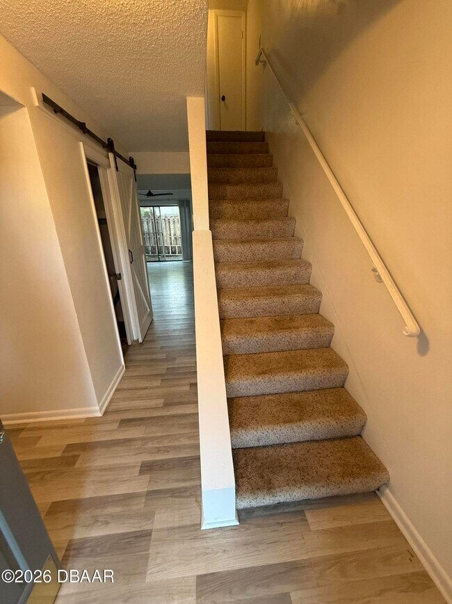 Photo - 625 N Halifax Ave