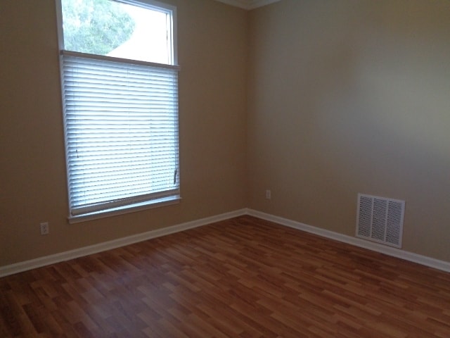 Photo - 5181 Marlboro Ct