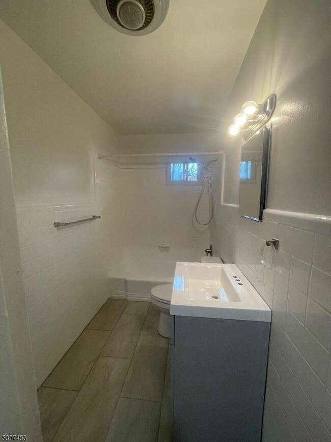 Photo - 353 Park Ave