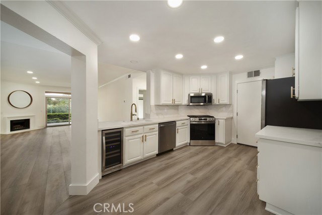 Photo - 320 Villa Point Dr