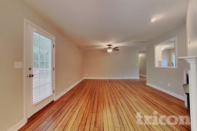 180 Coghill Dr