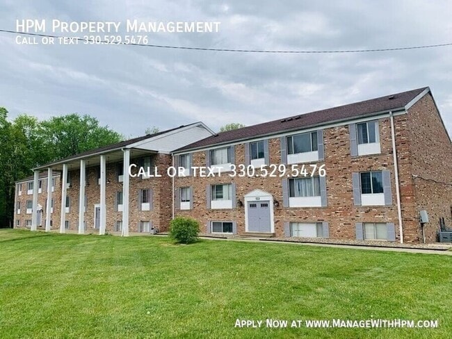 Building Photo - 4231 Middlebranch Ave NE Unit 1