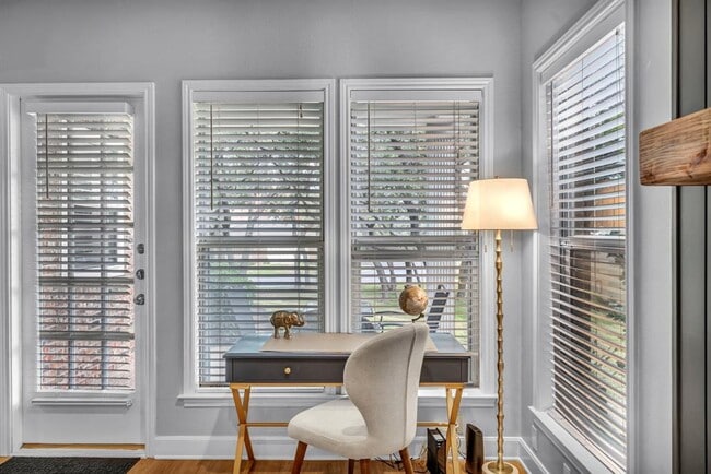 Photo - 5 Tournament Way Unit 1