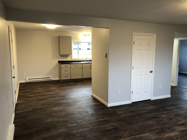 Building Photo - 18 Green Acres Dr Unit A2 Rental