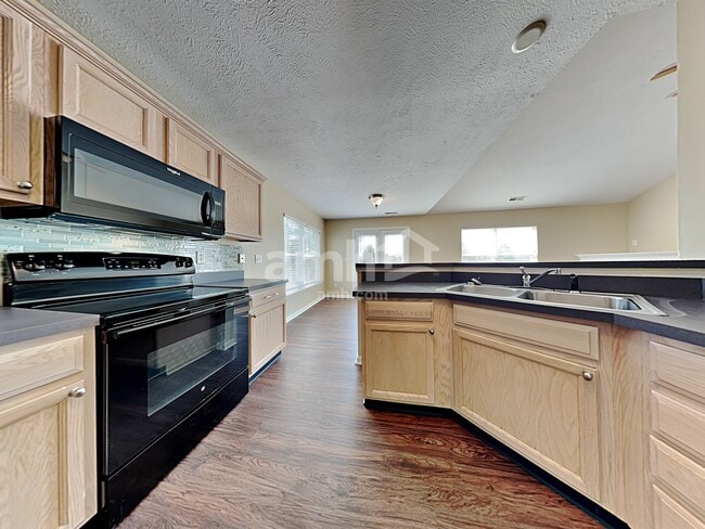Photo - 11412 Apalachian Way