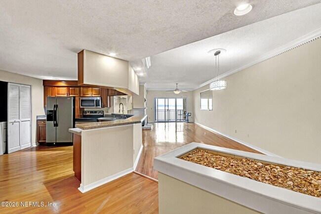 Photo - 2099 Winterbourne W Unit 306