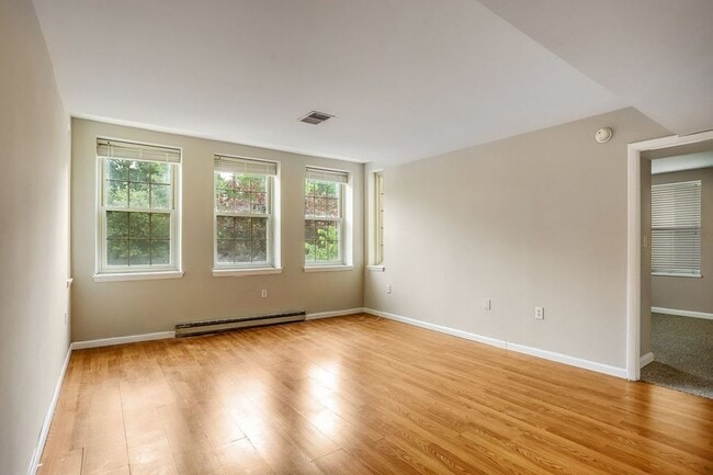Photo - 2440 16th St NW