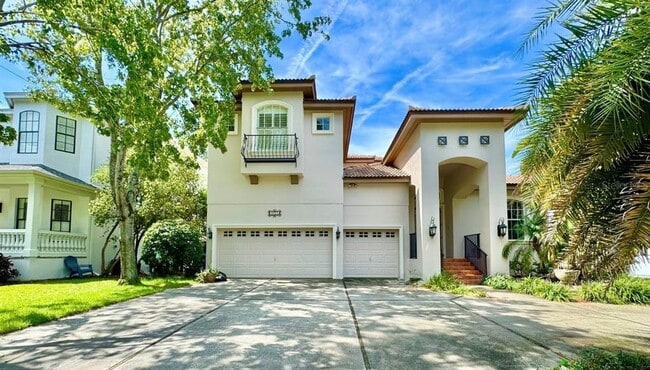 Building Photo - 4620 W Browning Ave