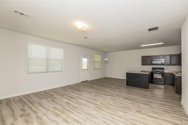 Photo - 2813 Red Head Pl