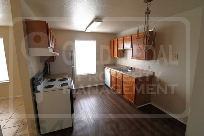 Photo - 1101 Horizon Dr