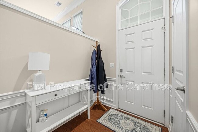 Photo - 1120 Drayton Ct