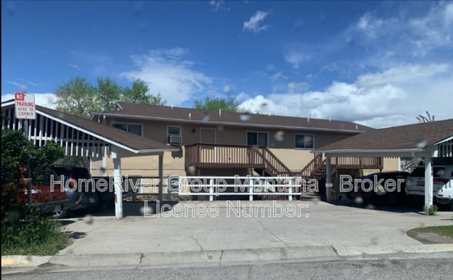 Building Photo - 2212 Foothills Ct