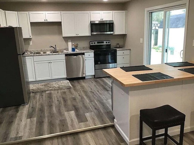 Photo - 3847 Timothy Trl