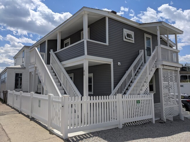 Front view of house - 66 Railroad Ave Apartment Unit 66-1R
