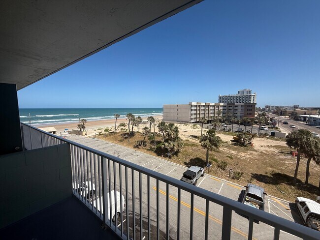 Photo - 800 N Atlantic Ave