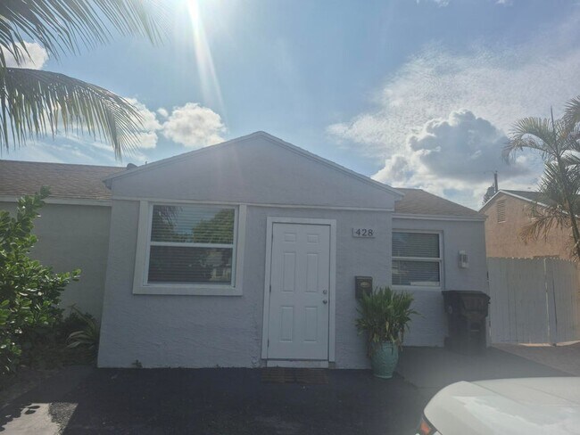 Photo - 428 Forest Hill Blvd