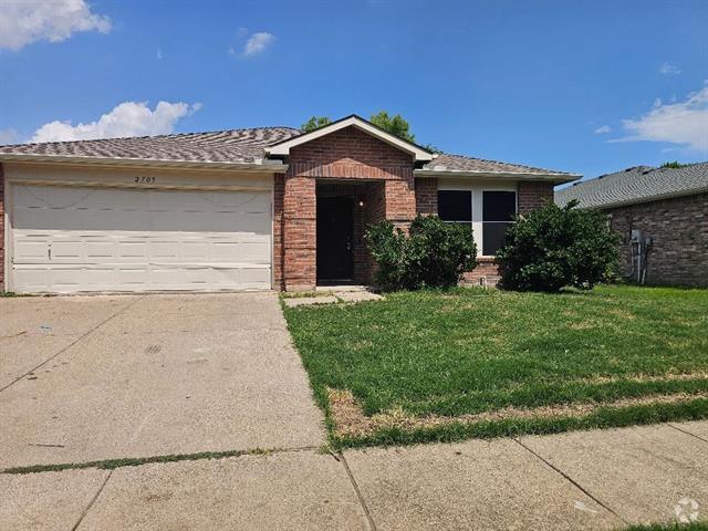 Building Photo - 2705 Cedar Crest Dr Rental