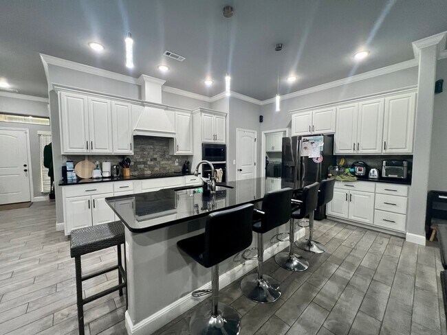 Photo - 2350 Cameo Ln