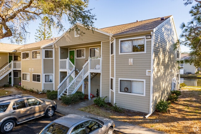 7298 Ulmerton Rd Largo, FL - Brittanys Place Apartments