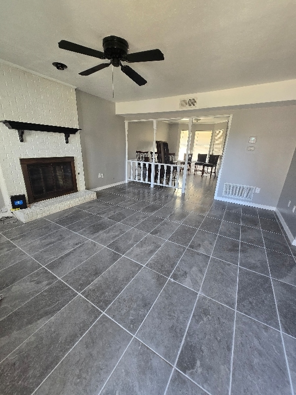 Photo - 2201 Jamestown Way