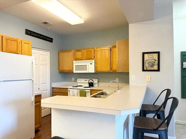 Photo - 4545 Wheaton Dr