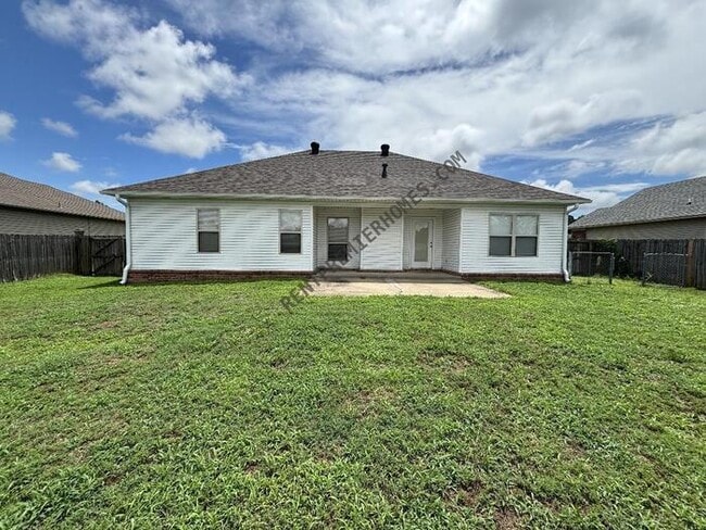 Photo - 26 Mustang Dr
