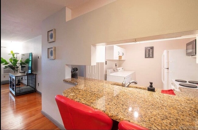 Photo - 7740 W 35th Ave Unidad 207