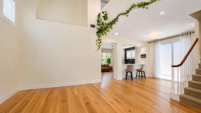 Photo - 5325 Manderston Dr