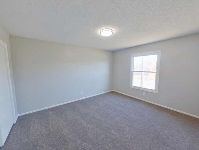 Photo - 242 N Acadia Ave