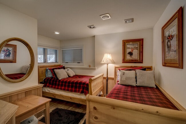 Photo - 2420 Ski Trail Ln Unit SI ID1564302P