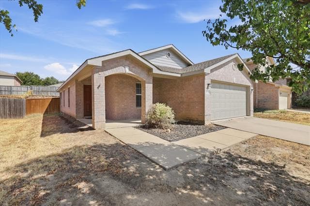 2328 Gabriel Dr