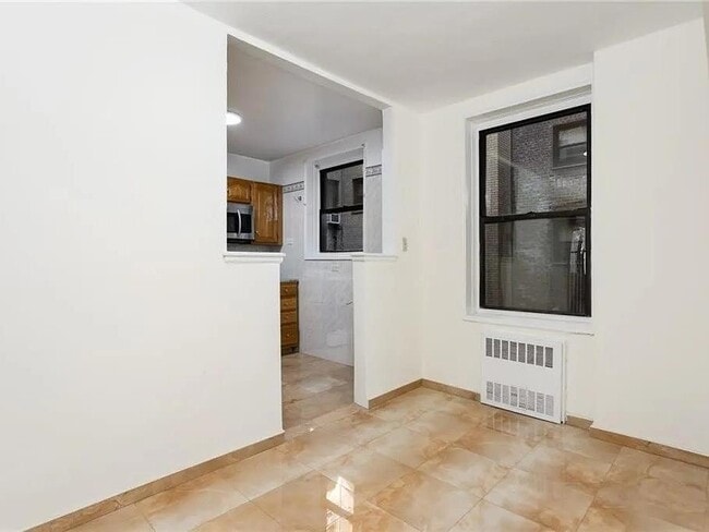 Building Photo - 488 Ocean Pkwy Unit 2E