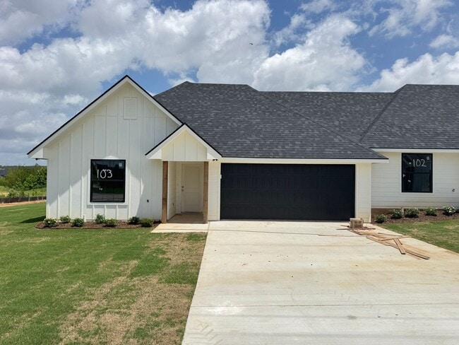 Building Photo - 14574 CR 2191 Unit 103