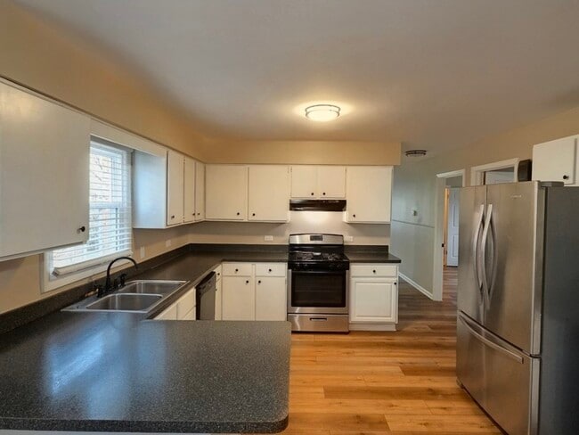 Photo - 43 W Ann St Unit 2