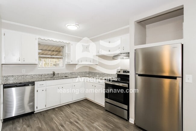 Photo - 2406 Bass Ave