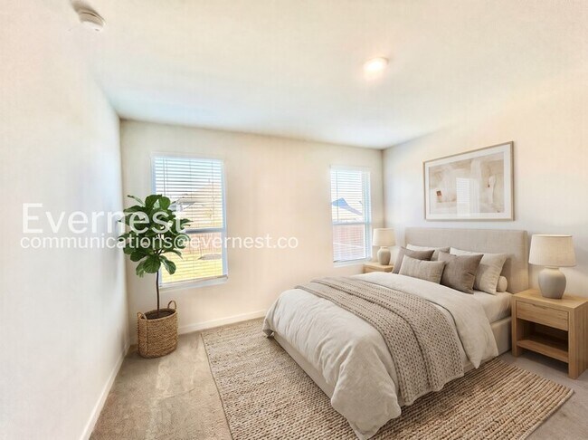 1353 Rockwell Dr