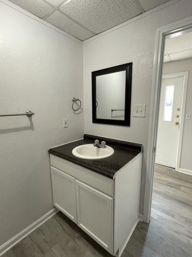 Photo - 139 Fannin St