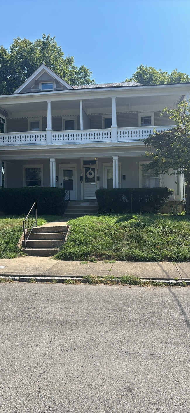 Building Photo - 161 N Keats Ave Unit 2 Rental