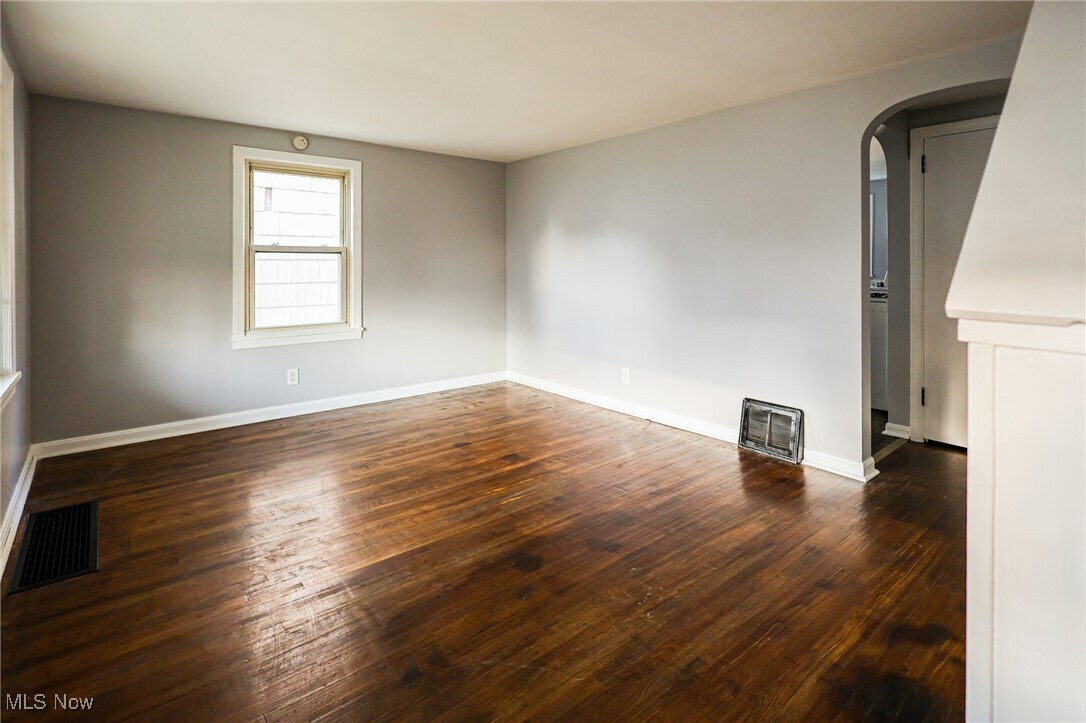 Photo - 1130 Ardmore Ave SW