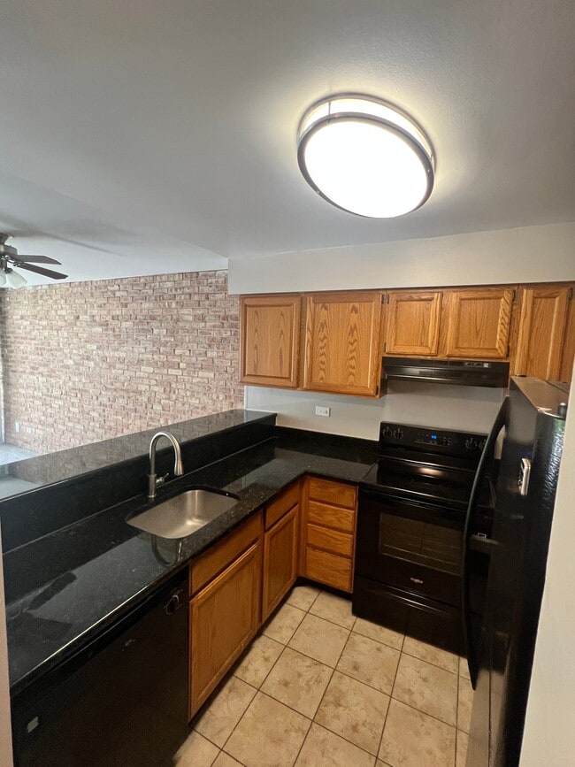 5760 Abbey Dr Unit 4E