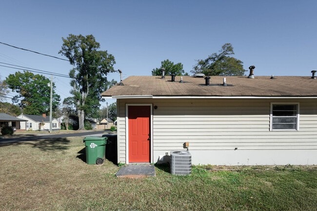 Photo - 732-732 Randall St Unidad 32