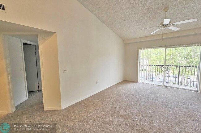 Photo - 4149 N Haverhill Rd Condominio Unidad 1608