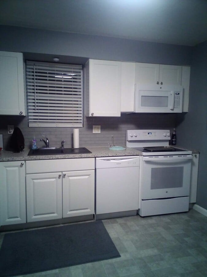 Photo - 5541 Chippewa St