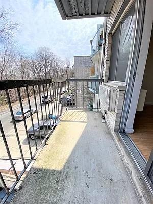 Photo - 76-18 Grand Central Pkwy Unidad 3F