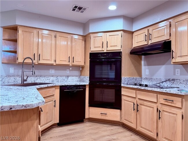 Photo - 412 Fallwood Ln